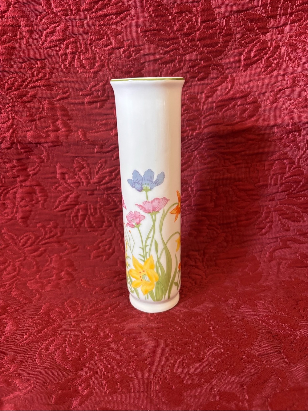Vintage Seymour Mann Fine China Bud Vase – Day Lily Pattern